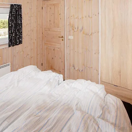 Two-bedroom Holiday In Hals 11 Tarm
